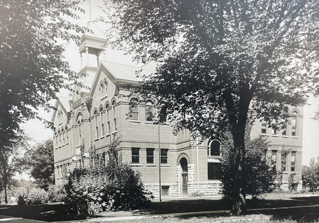 Fillmore Elementary School 1895-1970