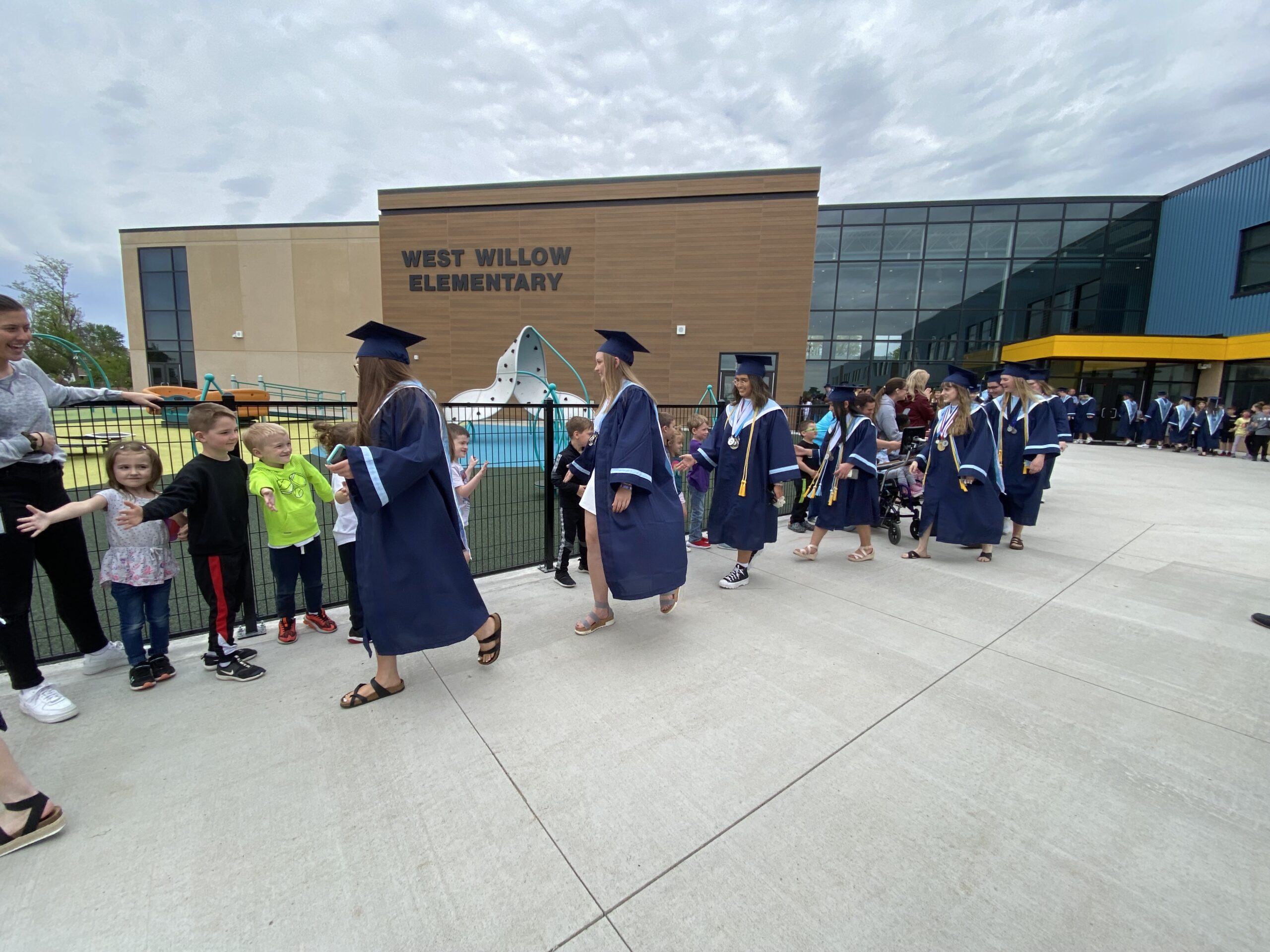 Senior Walk - West Willow Elementary SchoolWest Willow Elementary School