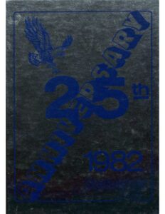 1982 Statesman Yearbook cover