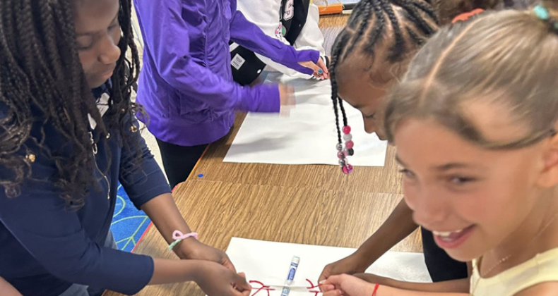 Grant students working together.