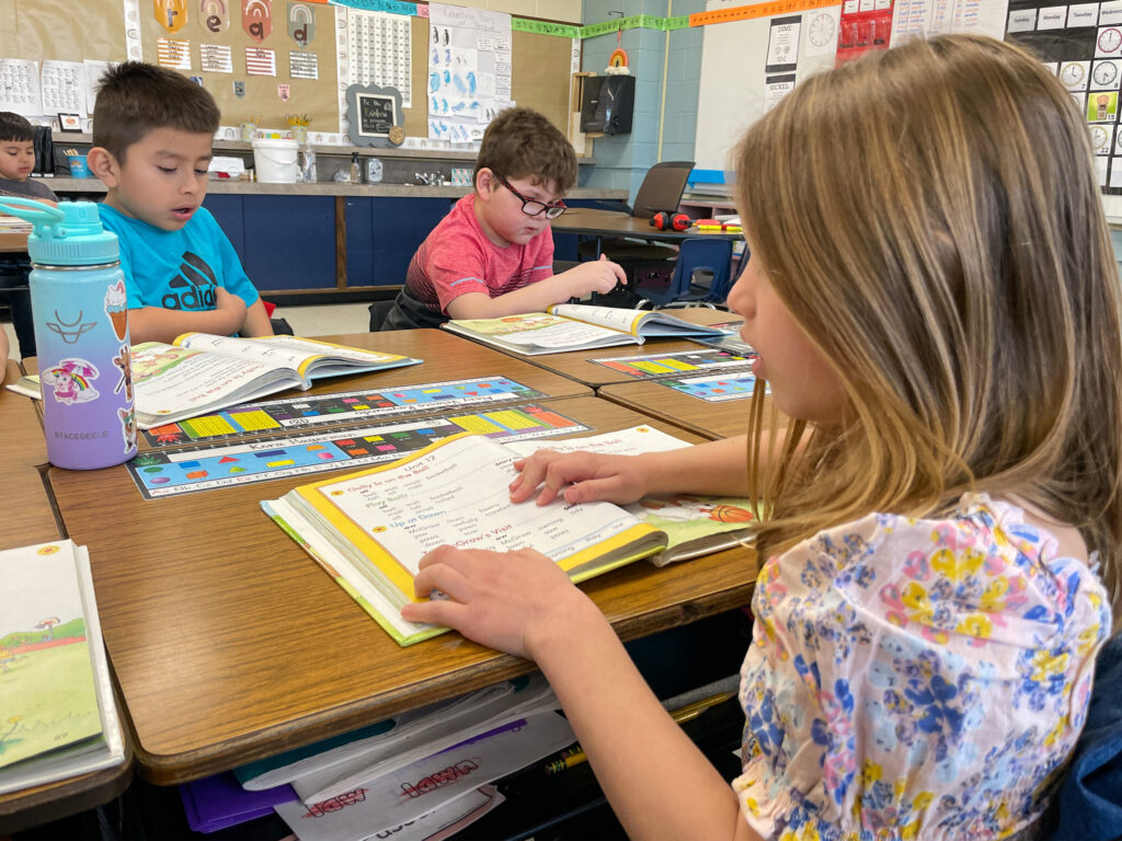 Attendance Office Hiawatha Elementary SchoolHiawatha Elementary School