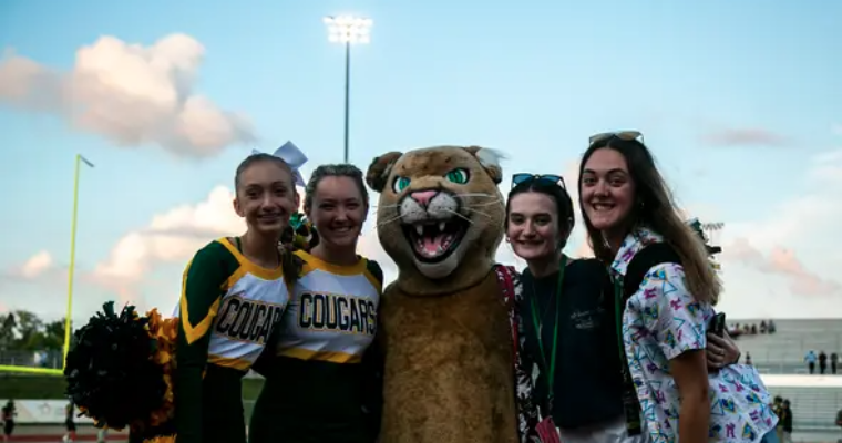 Kenny the Cougar and Cougar fans