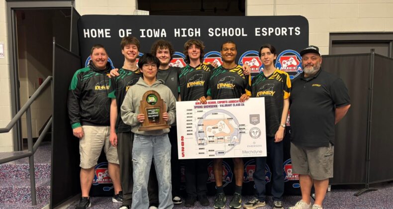 Esports champions defend their State Title!