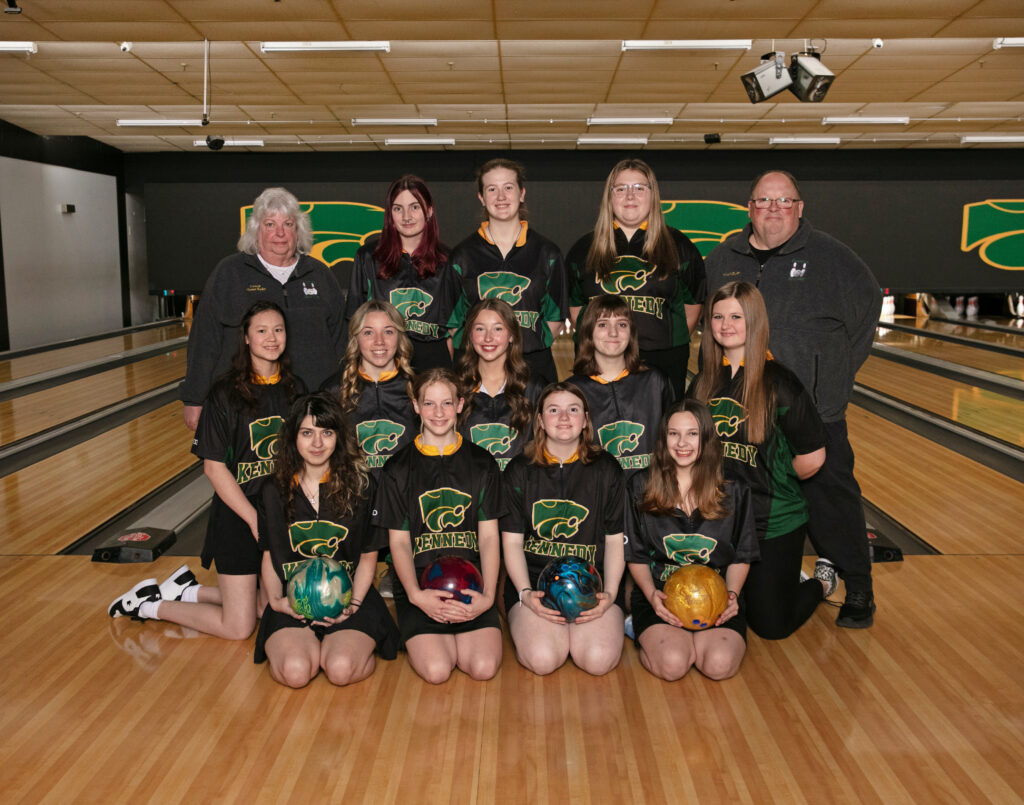 Kenn girls bowling 0591 #1