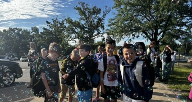 Welcome Back! Pierce students are ready for the first day of school!